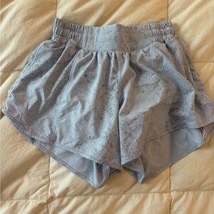 lululemon athletica hotty hot lined shorts